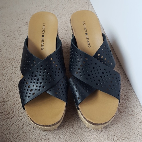 Lucky Brand leather wedge sandals size 9.5M - Picture 2 of 8